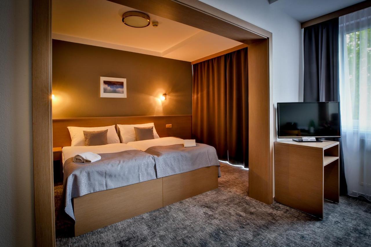 Lh Parkhotel Hluboka Nad Vltavou Congress & Wellness المظهر الخارجي الصورة
